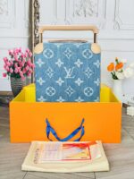 Louis Vuitton Horizon 55 suitcase in Monogram Denim Blue - Image 2