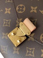Louis Vuitton Pochette Métis Canvas - Image 4