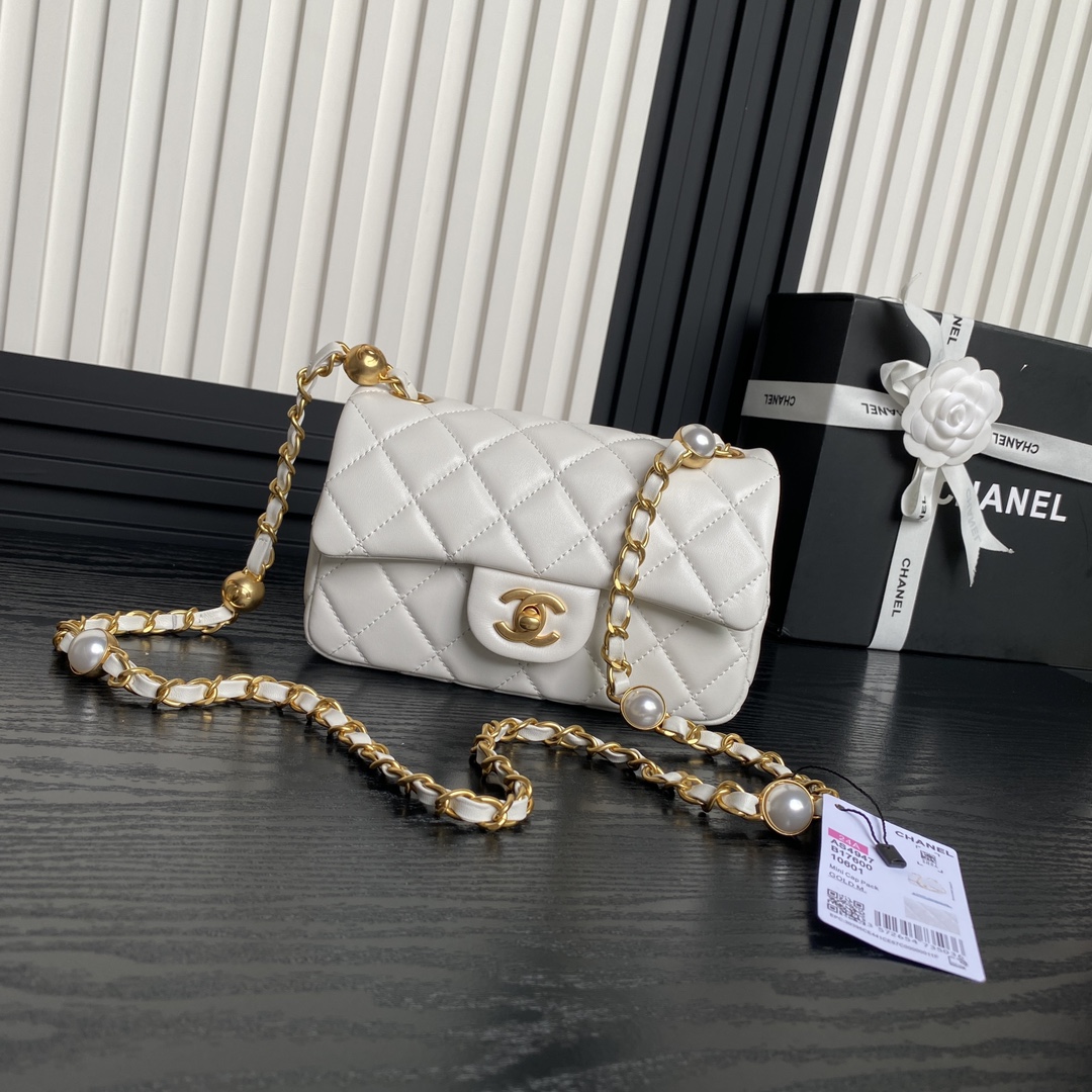 110e1364-1.jpg Chanel Mini Flap Bag Top Handle Pearl Chain - Image 1