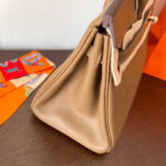 HN 30CM BEIGE SWIFT LEATHER GOLD HARDWARE - Image 4