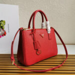 MEDIUM GALLERIA 28 RED SAFFIANO LEATHER - Image 2