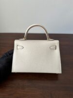 HM KELLY MINI 20 WHITE CHEVRE GOLD HARDWARE - Image 4