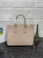 PRA GALLERIA 32 BAG IN BEIGE SAFFIANO LEATHER - Image 3