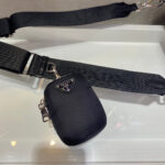 SMALL FLAP BAG 21 IN BLACK TRIANGULAR QUILTED PATTERN RE-NYLON - Image 3