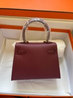 HN MINI 20 BAG IN GARNET RED WITH GOLD HARDWARE - Image 3