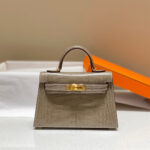 HN MINI KELLY IN MOCHA BROWN CROCODILE SKIN GOLD HARDWARE - Image 5
