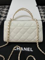 CHANEL KELLY 23P CLUTCH WITH CHAIN GOLD HARDWARE - Image 5