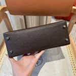 HN Kelly 25 Epsom Ebene Sliver Hardware - Image 3