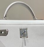 HN 28 Sellier in Bleu Glacier Epsom leather - Image 4