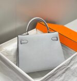 HN 28CM IN GRIS PERLE EPSOM CALFSKIN PALLADIUM HARDWARE - Image 4
