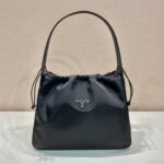LARGE DRAWSTRING BAG 37 IN BLACK RE-NYLON