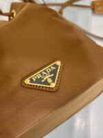 BUCKET BAG 19 IN RUSSET BROWN RE-NYLON AND CALFSKIN HANDLE - Image 5