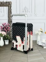 Louis Vuitton Horizon 55 rolling suitcase Aistinctive Artistic Pattern - Image 3