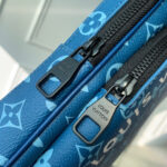 LV avenue bag in Atlantic Blue - Image 4