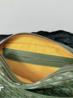 Goyard Limited Editio Crossbody Bag / Unisex - Image 6