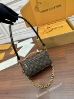 Louis Vuitton Pochette Métis East West Monogram Canvas - Image 2