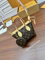 Louis Vuitton Neverfull BB Handbag in Monogram canvas - Image 3
