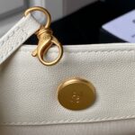 Chanel SMALL TOTE White - Image 6