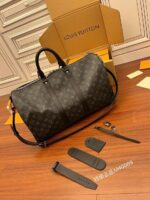 Louis Vuitton Keepall Bandouliere