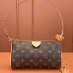 Louis Vuitton Pochette Tirette bag in monogram coated canvas
