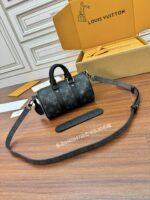Louis Vuitton Keepall Bandoulière 25 Bag in Monogram Eclipse - Image 2
