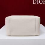 Dior Medium Signature Bucket Bag - Image 6