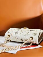 Chanel Flap Bag Leather Bag with Gold Hardware - Image 5