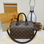 Louis Vuitton Speedy Bandoulière Monogram canvas