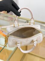 Louis Vuitton Monogram Empreinte Bicolor Speedy Bandoulière 20 - Image 4