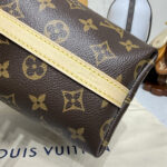 Louis Vuitton Multipass handbag in Monogram canvas - Image 6