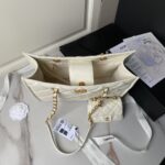 Chanel SMALL TOTE White - Image 3