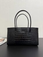 Chanel Tote Bag Crocodile Embossed Calfskin SS26 Collection - Image 3