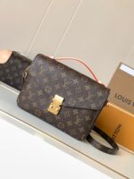 Louis Vuitton Pochette Métis Canvas