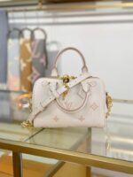 Louis Vuitton Monogram Empreinte Bicolor Speedy Bandoulière 20 - Image 6
