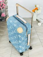Louis Vuitton Horizon 55 suitcase in Monogram Denim Blue - Image 9