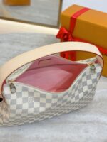 Louis Vuitton Damier Azur Slouchy MM - Image 7