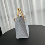 LV M13189 OnTheGo MM - Image 4