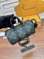 Louis Vuitton Keepall Bandoulière 25 Bag in Monogram Eclipse - Image 3