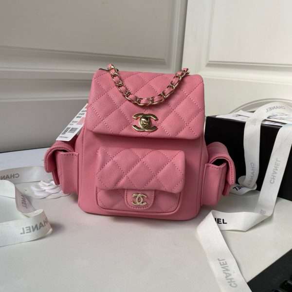Balo-Chanel-Duma-Mini-Nu-Da-Hat-Mau-Hong-Khoa-Vang-21.5x19-1-600x600-1.jpg Chanel Backpack Duma Mini Replica 11 Pink Lock Gold 21.5×19.5x12cm - Image 1