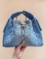 CHANEL 25 SMALL IN BLUE 30 DENIM GOLD HARDWARE - Image 5