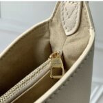 Louis Vuitton LV Lowkey Lock Pattern Woman’s Handbags 26x18x7cm - Image 4