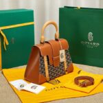 Goyard SAIGON Brown Handbag With Wooden Handle 28cm - Image 7