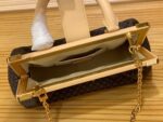 Louis Vuitton LV Clucth Tisitt Like Auth Lock Handbags 28x14cm - Image 3