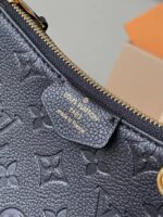 Louis Vuitton LV Easy Pouch On Strap Super Handbags Black 19×11.5x3cm - Image 4