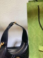 Gucci GG Marmont Half Moon Luxury Handbag Black 24cm - Image 4