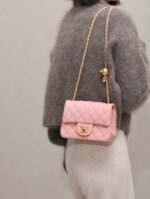 Chanel Classic Woman’s 11 Handbag Pink With Bag Handle Bell 18cm - Image 6
