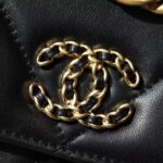 Chanel Woc C19 Handbag Woman’s Lock Gold Black 19cm - Image 6