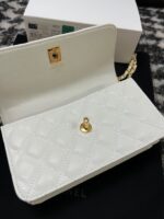 Chanel Woc Charm Handbags White Lizard Skin With Lock Pattern Bag 20cm - Image 2