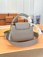 Louis Vuitton LV Capucines Lock Gold Handbags Cowhide Leather 21cm - Image 7