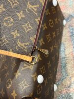 Louis Vuitton Handbags LV Carry All MM Monogram Brown Color 39x30x15cm - Image 4